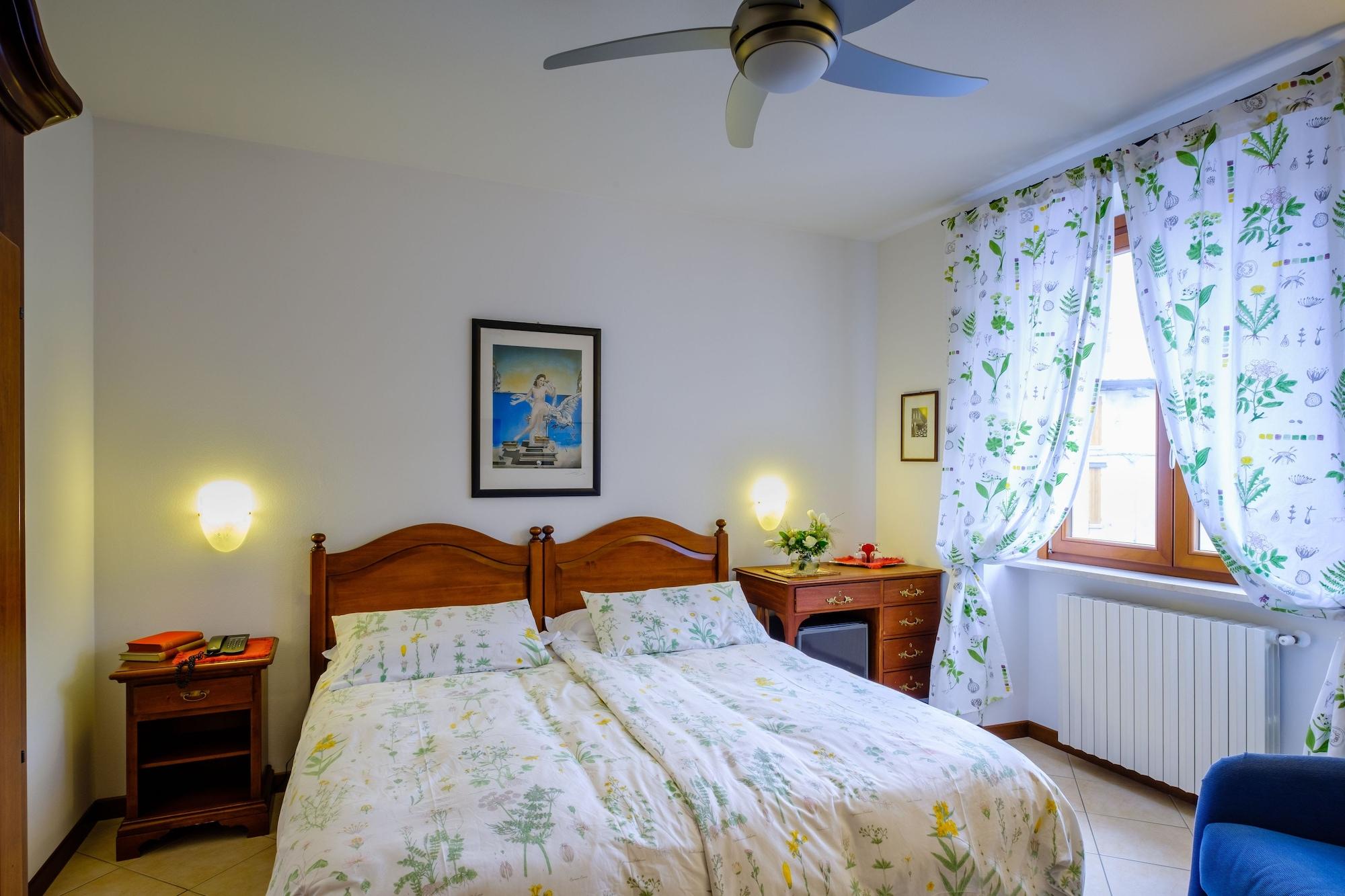 Hotel Tre Punte Gargnano Kültér fotó