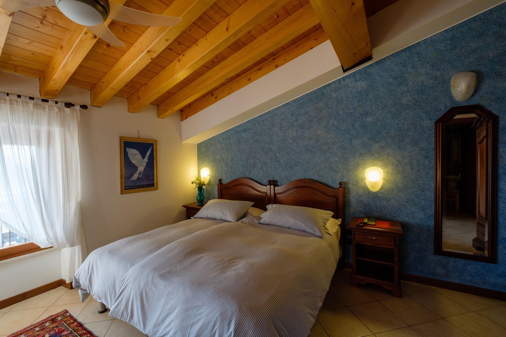 Hotel Tre Punte Gargnano Kültér fotó