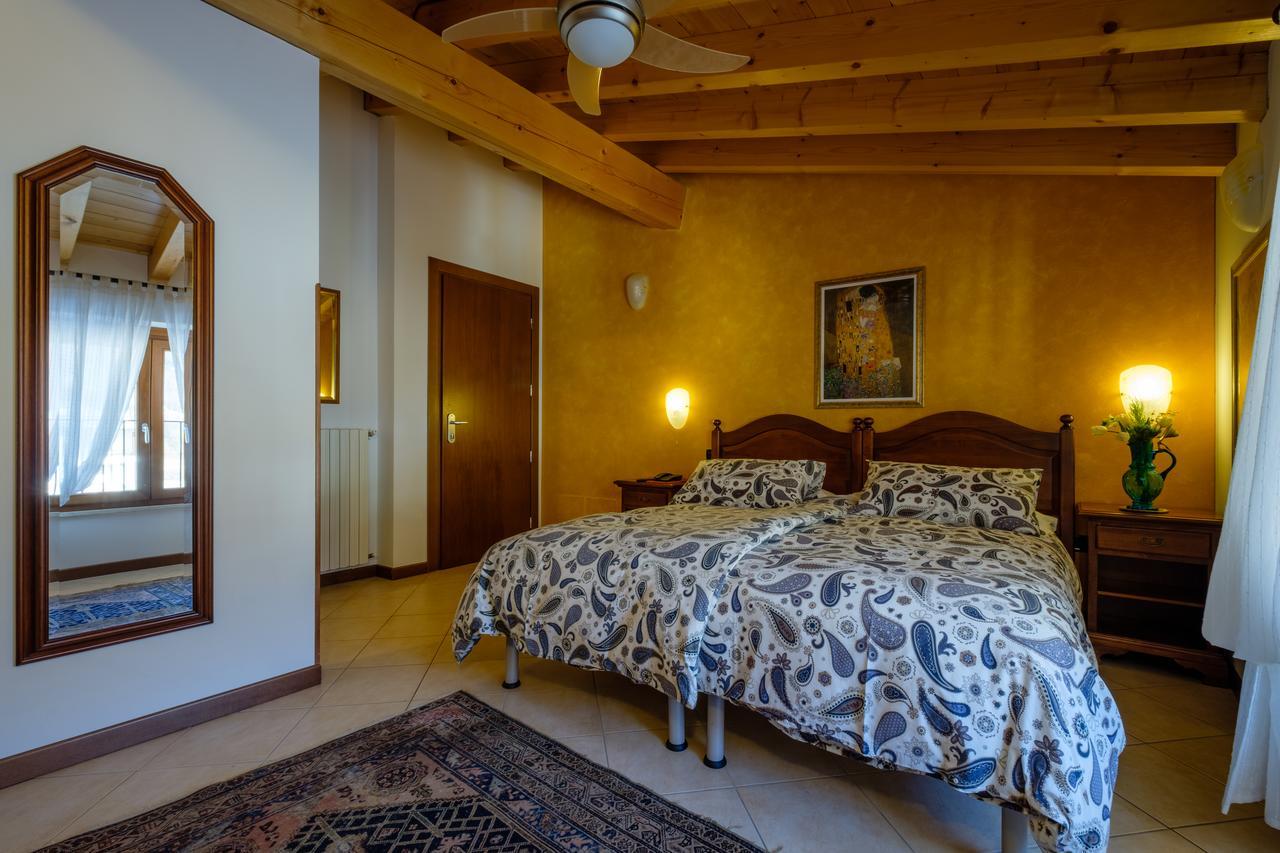 Hotel Tre Punte Gargnano Kültér fotó