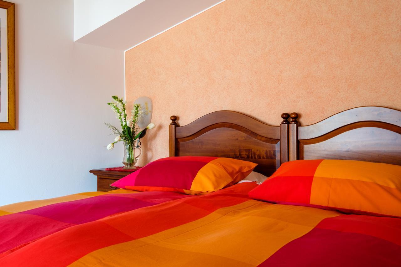 Hotel Tre Punte Gargnano Kültér fotó